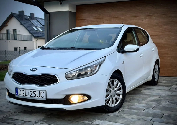 Kia Ceed cena 24900 przebieg: 248000, rok produkcji 2012 z Racibórz małe 379